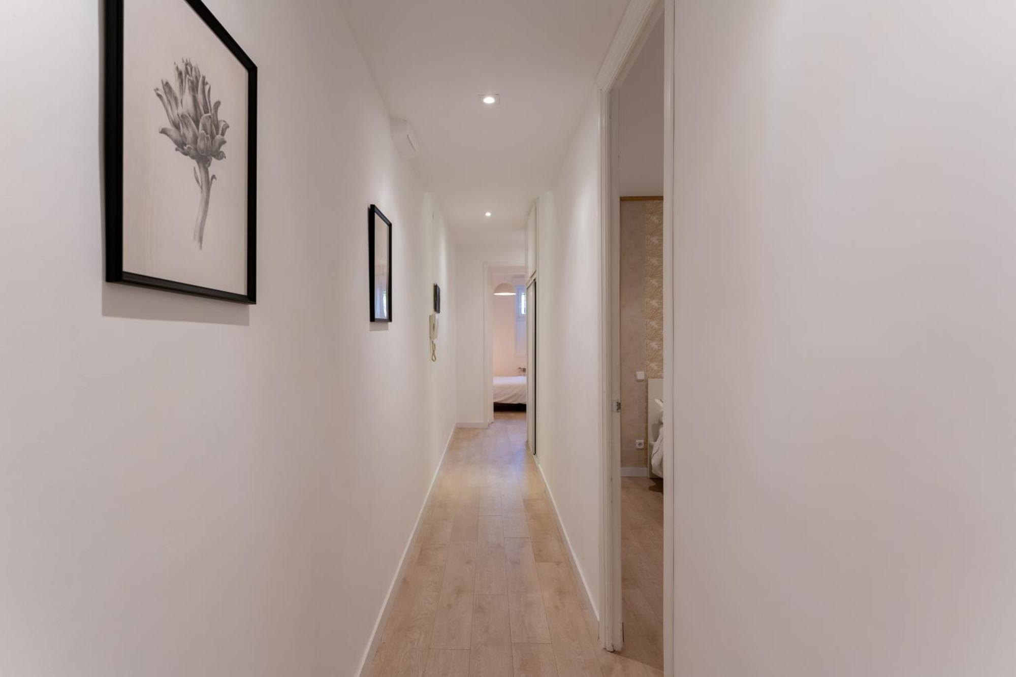 Luxe Apartment In Chamberi Chic Madrid Extérieur photo