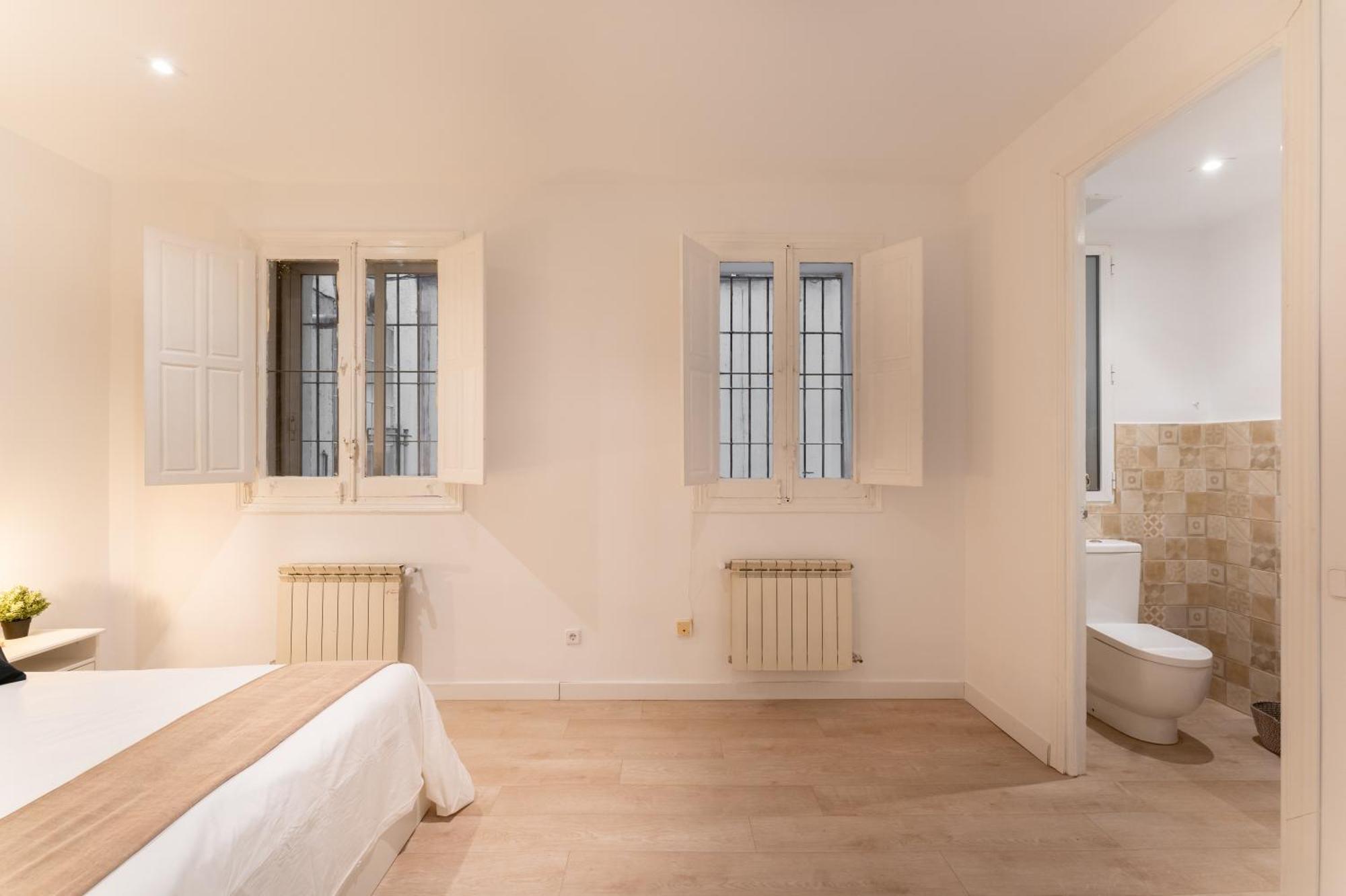 Luxe Apartment In Chamberi Chic Madrid Extérieur photo